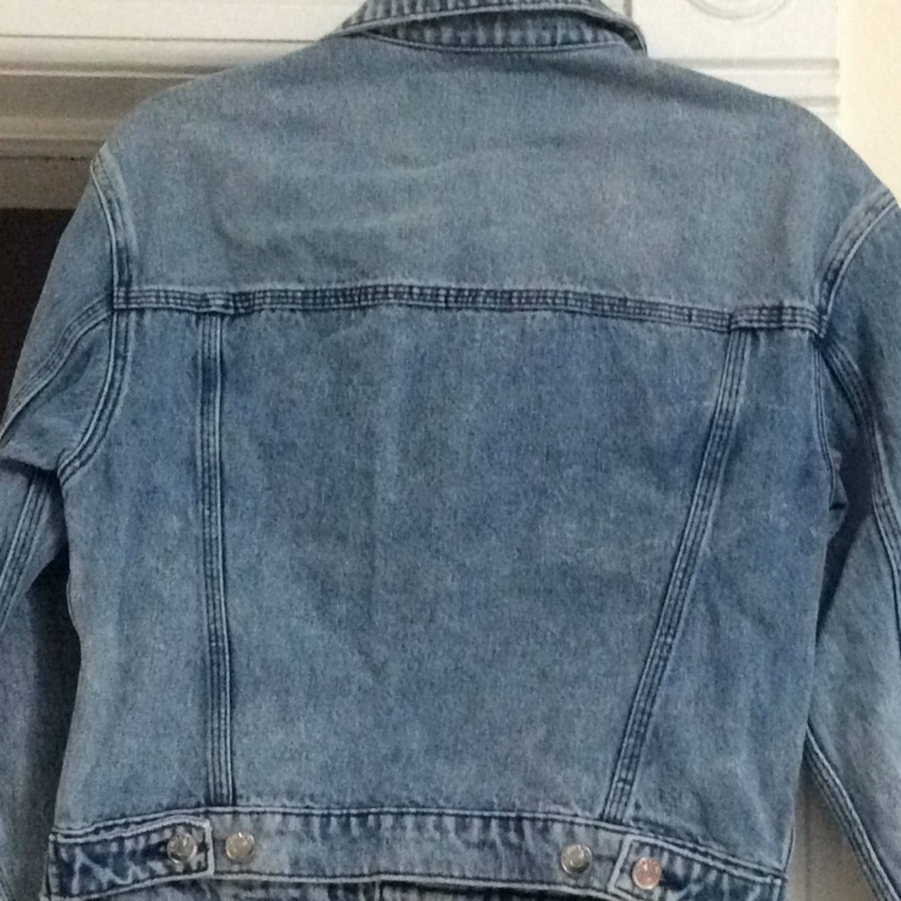 Jean Jacket - Picture 6 of 10